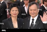 (R-L) Ang Lee and wife Jane Lin at the 78th Annual Academy Awards Stock ...