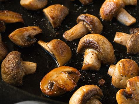 Sauteed Mushrooms Nutrition Facts - Eat This Much