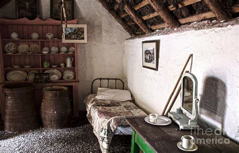 Inside An Old Thatched Cottage Photograph By Ricardmn Photography Pixels