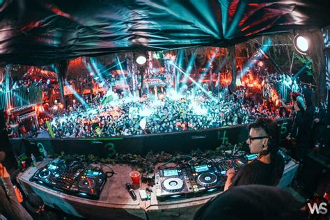 Watch Skrillexs Boiler Room Set From Shanghai Here Edm Chicago