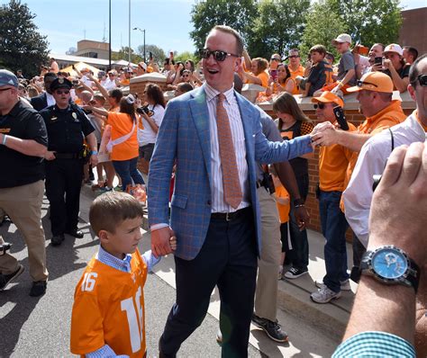 Peyton Manning Offers Surprise Drop In To University Of Tennessee