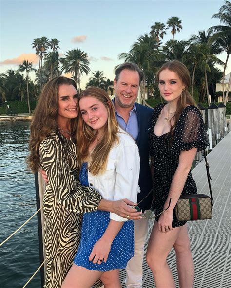 Brooke Shields Kids Daughters Rowan Grier With Chris Henchy