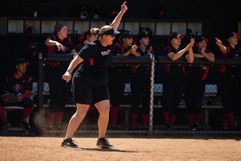 Bandits Name Olympian Stacey Nuveman Deniz As 2018 Head Coach Fastpitch Softball News College