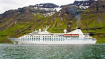 Iceland cruises: A short history of voyages around the island