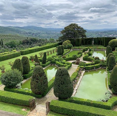 Dannacallahan On Instagram 🌳🌳🌳 The Captivating Parterre Garden Of