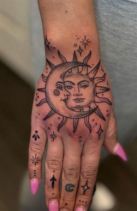 Details More Than 74 Sun And Moon Hand Tattoos Best In Cdgdbentre