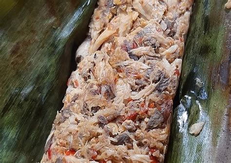 Ikan tongkol bumbu rujak merupakan hidangan khas nusantara yang beraqsal dari. Bagaimana cara membuat Pepes Ikan Tongkol - Resep enak ...