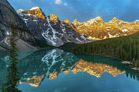 Moraine Lake Banff National Park Canadian Rockies Stock Image Image