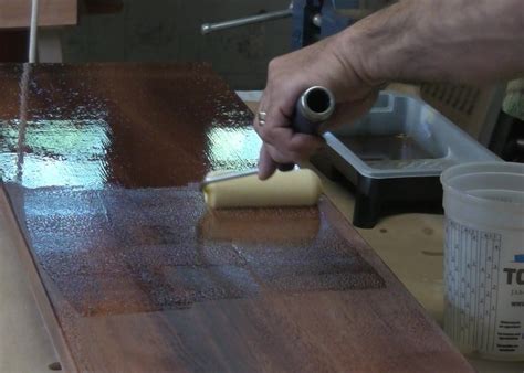 Sanding plays an important role in applying urethane. Applying Spar Varnish - Boston Whaler 13 Restoration - Part 11