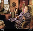 Page 2 - Kathy Bates High Resolution Stock Photography and Images - Alamy