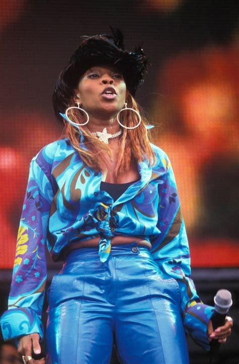 How Mary J Blige Went From Randb Singer To Oscar Hopeful Mary J Mary J Blige 90s Fashion Hip