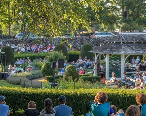 Established in 2002, the prize has drawn submissions from around the country that have been judged by renowned poets such as martha collins, patricia smith, and tony hoagland. Picnic Season in The Sunken Garden