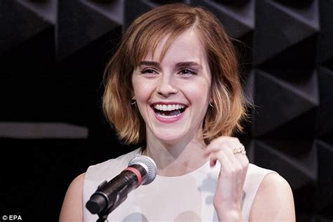 Emma Watson Reveals The Sexism She Has Suffered Including Being Followed Home Daily Mail Online