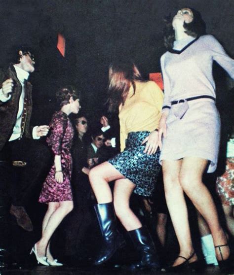 retro vibes 60s mod fashion