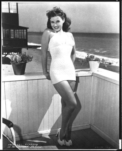Paulette Goddard Leggy Swimsuit Pin Up Malibu Beach Vintage Negative And Photo Ebay
