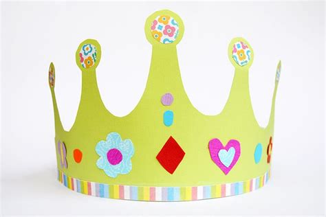 Paper Crown Kids Crafts Fun Craft Ideas