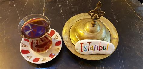 Turkish Tea At The Grand Bazaar Market Istanbul Turkey Stock Image