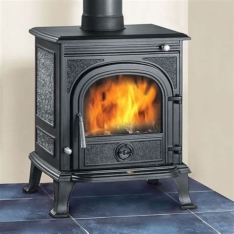 These materials can be gathered from trees, shrubs, and most flora and fauna found in the world. Clarke 6909900 Pembroke Black Cast Iron Wood & Coal Burning Stove 40000Btu/12Kw