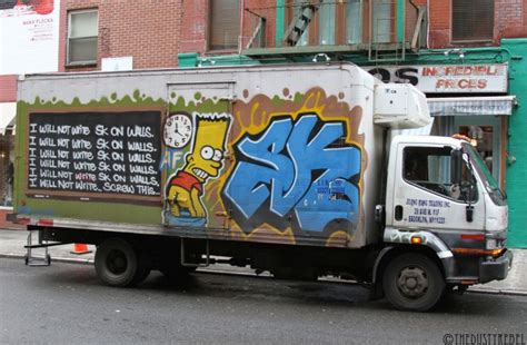 Graffiti Vans And Trucks 28 Pics
