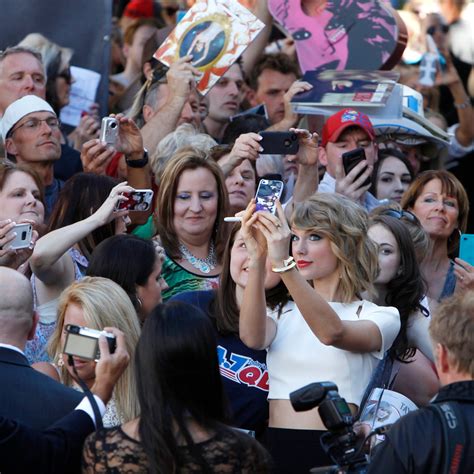 Taylor Swifts Senior Swifties—the Rise Of The Boomer Taylor Swift Fan