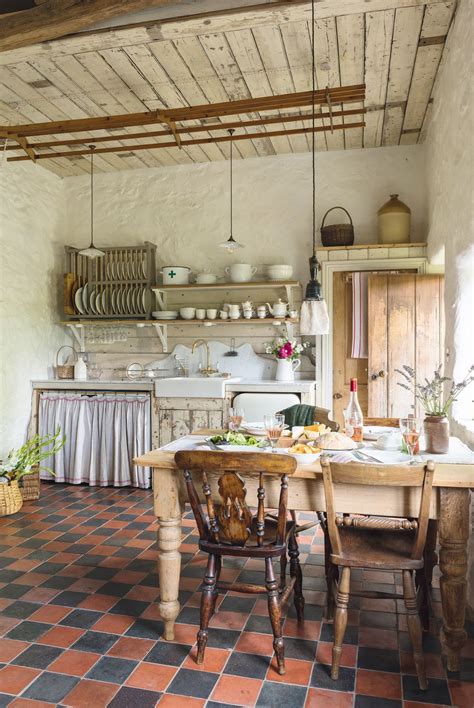 Take A Tour Around This Pretty Rustic Cottage In 2020 Rustic Kitchen