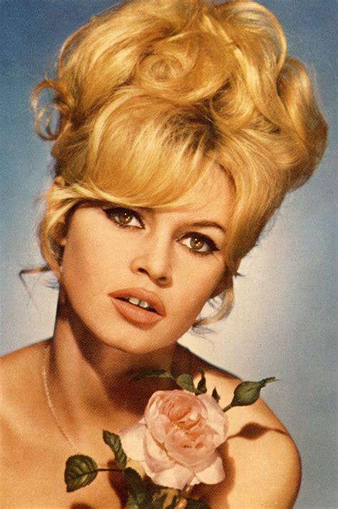 6 Great Gap Toothed Beauties From Brigitte Bardot To Lara Stone Bridget