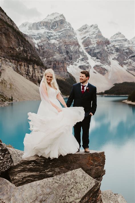Banff Mountain Wedding Photos In Moraine Lake Banff Wedding