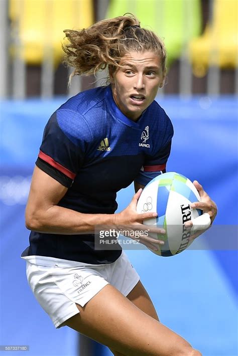 Frances Lina Guerin Runs With The Ball In The Womens Rugby Sevens