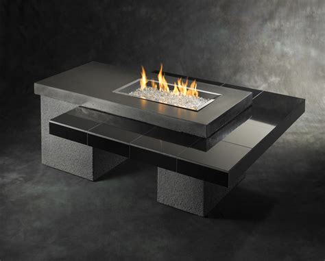 The longer i own my fire pit table, the more reasons i find to use it. Indoor Fire Pit Table Design Options - HomesFeed