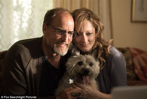 Judy Greer Reveals Strange Sex Scene With Woody Harrelson Daily Mail Online