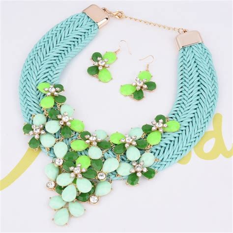 Beautiful Multi Layering Coloful Big Flower Necklace Earrings Set For Women