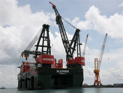 World Largest Semi Submersible Crane Vessel Completed Vrogue Co