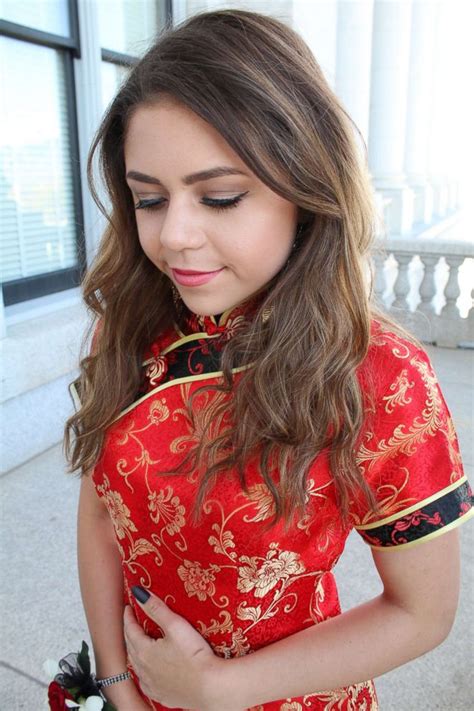 Teen Defends Chinese Prom Dress That Sparked Cultural Appropriation Debate I Would Wear It