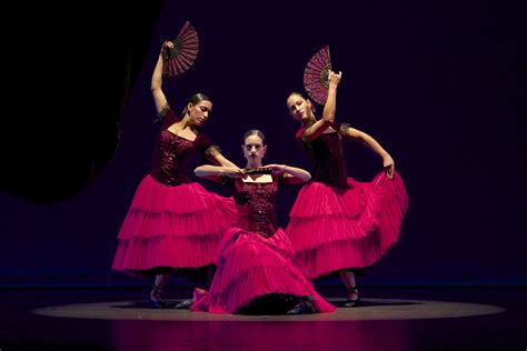 Ensemble Espanol Spanish Dance Theater See Chicago Dance