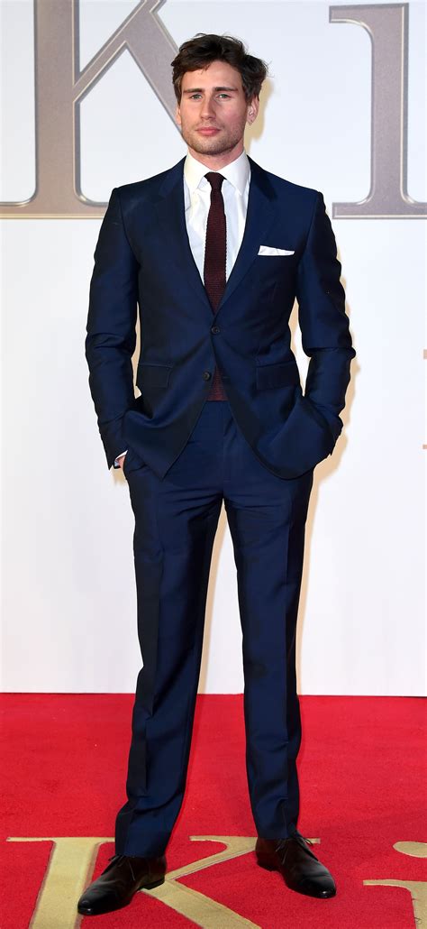 British Actor Ed Holcroft Wearing A Burberry Slim Fit Suit To The World