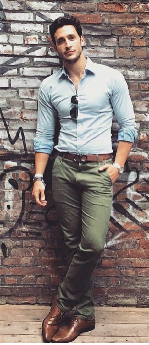 Shop men's athletic workout pants for all of the essentials. Office Dress | Mens outfits, Men casual, Mens fashion casual