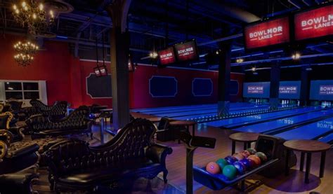 This Bowling Alley Bar Serves Up Retro Vibes In An Upscale Setting Secret Chicago