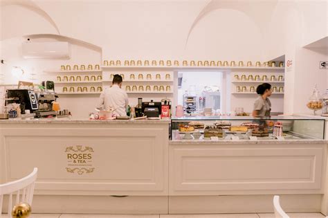 Celebriamo la dolce luce di settembre con il torino romantica! Roses & Tea, la pausa romantica a Torino | Le strade di Torino