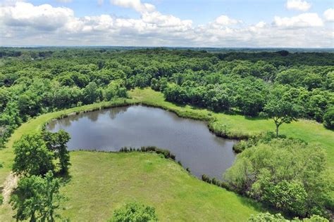 15 Acres Offers Character And Adjoins Corps Land Around Lake Lewsiville