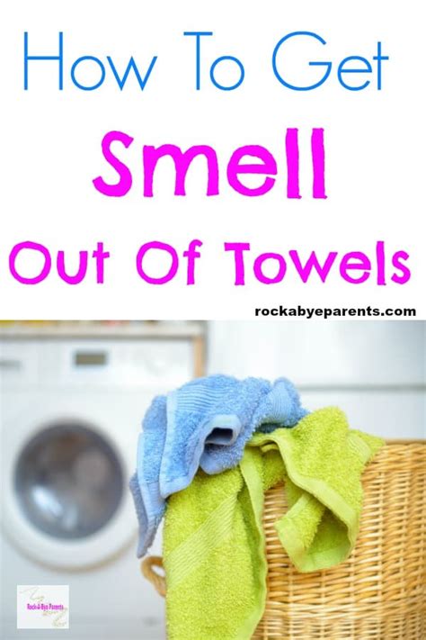 How To Stop Towels From Smelling Like Mildew In One Easy Wash