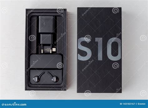 Box From Samsung Galaxy S10 Close Up Editorial Photography Image Of