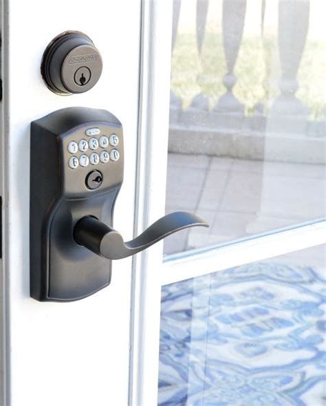 Jasa desain rumah online untuk interior dan exterior, memberikan hasil design profesional, amanah, cepat dan murah. 4 Cara Membuat Jendela Anti Maling-kunci dengan pin11 ...