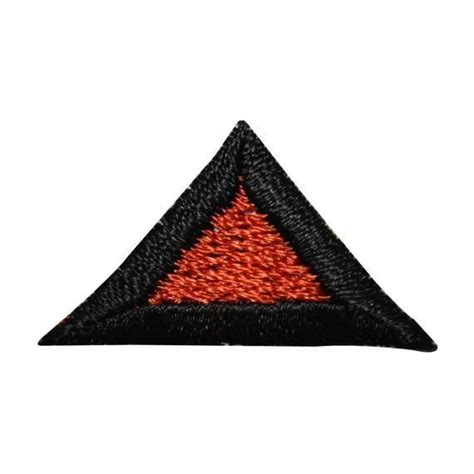 Three Red Triangle Logo Logodix