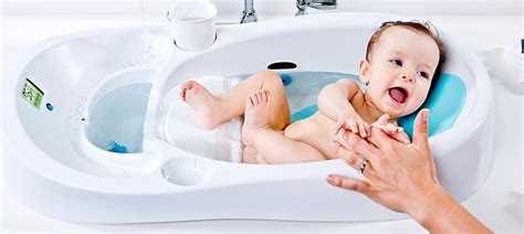 Bath time is one of those times that can be a really great bonding moment for a baby and his or her parents. The Best Bathtub for Babies (+ Product Reviews) - A Loving ...