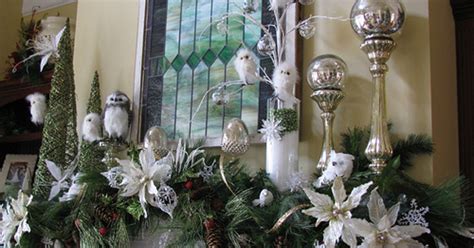 11 chic beach christmas decorating ideas. Owl Themed Christmas Mantel | Hometalk