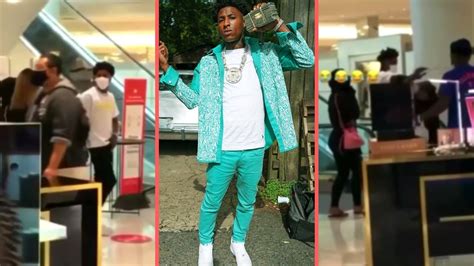 Nba Youngboy Gets Into Awkward Situation With A Fan Who Runs Up On Him