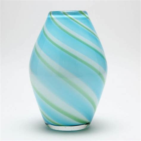 Att Murano Swirl Vase Lot 89 20th Century Art And Designfeb 17 2016 6 00pm