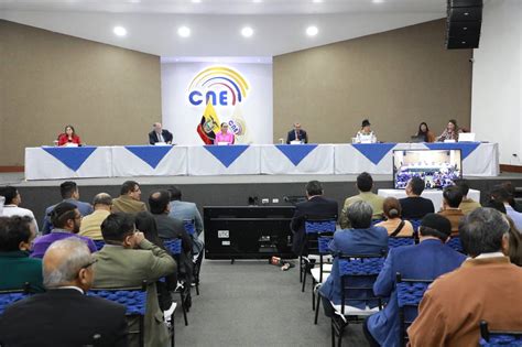 CNE convocó a elecciones presidenciales y legislativas anticipadas para