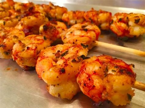 Delicious Grilled Garlic And Herb Shrimp Maria S Kitchen