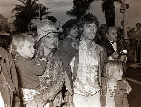 Keith Richards Anita Pallenberg And Their Two Children At The Cannes
